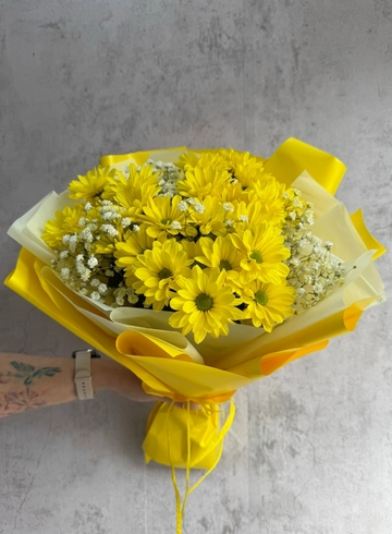 Монобукет с кустовой  хризантемой от интернет-магазина цветов в 