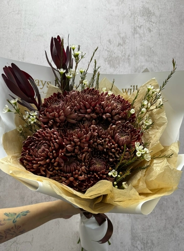 Букет из хризантем бигуди  от интернет-магазина цветов в 