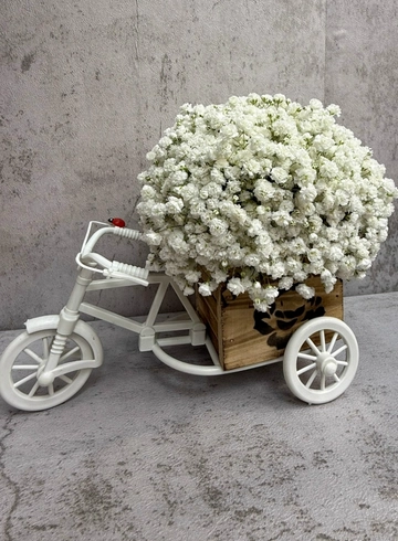 Композция с гипсофилой от интернет-магазина цветов в 