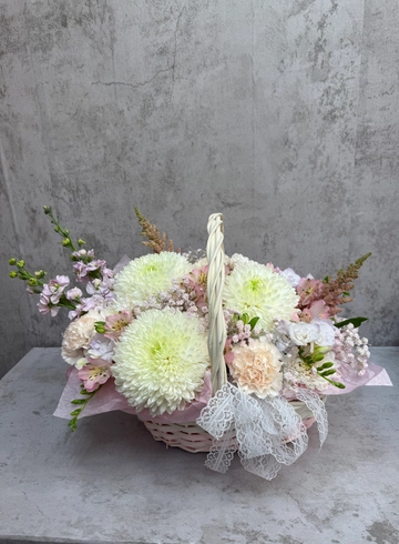 Корзина &laquo;Нежность&raquo; от интернет-магазина цветов в 